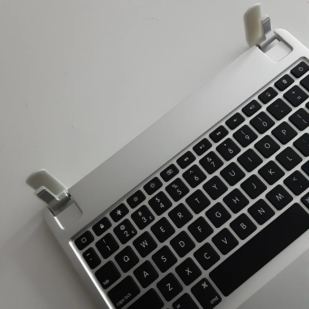 Brydge Wireless Keyboard